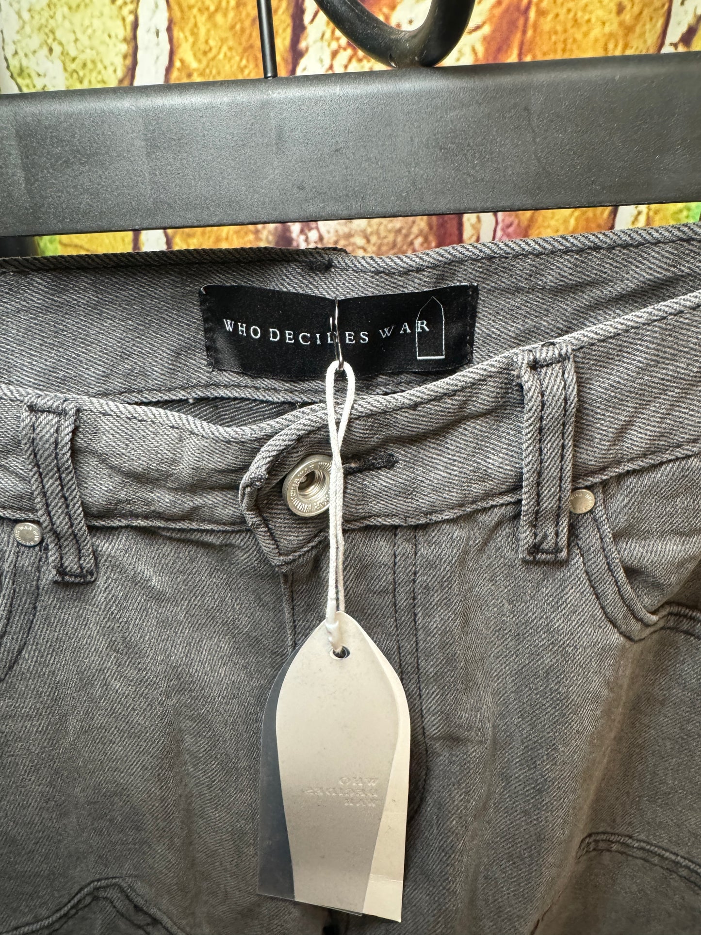 Who decides war jeans shorts denim shorts