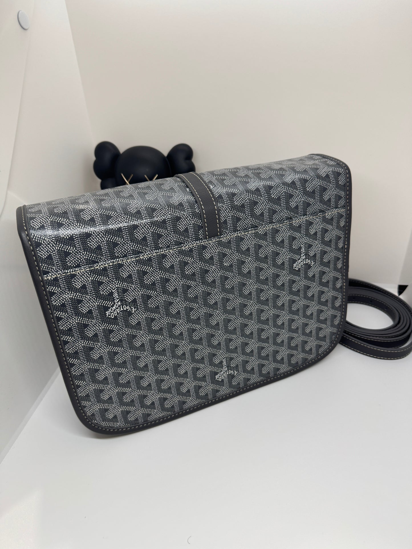 Goyard Belvédère PM gray goyard bag
