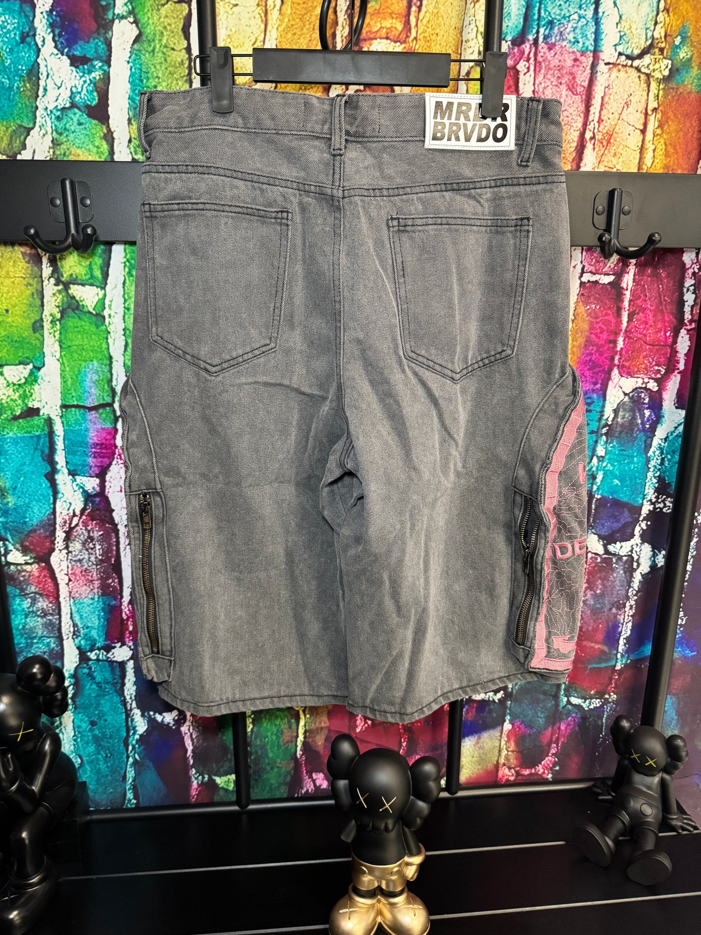 Who decides war jeans shorts denim shorts