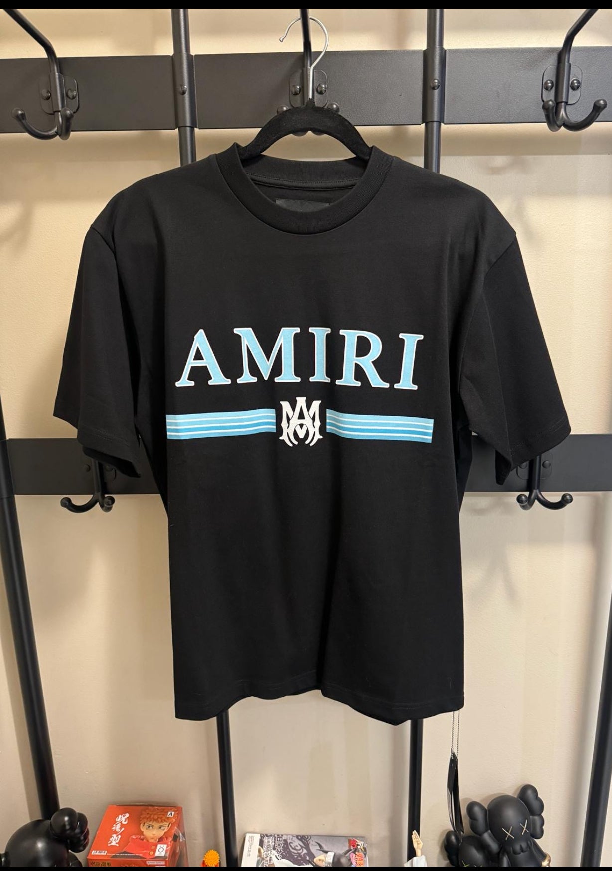 Amiri tee