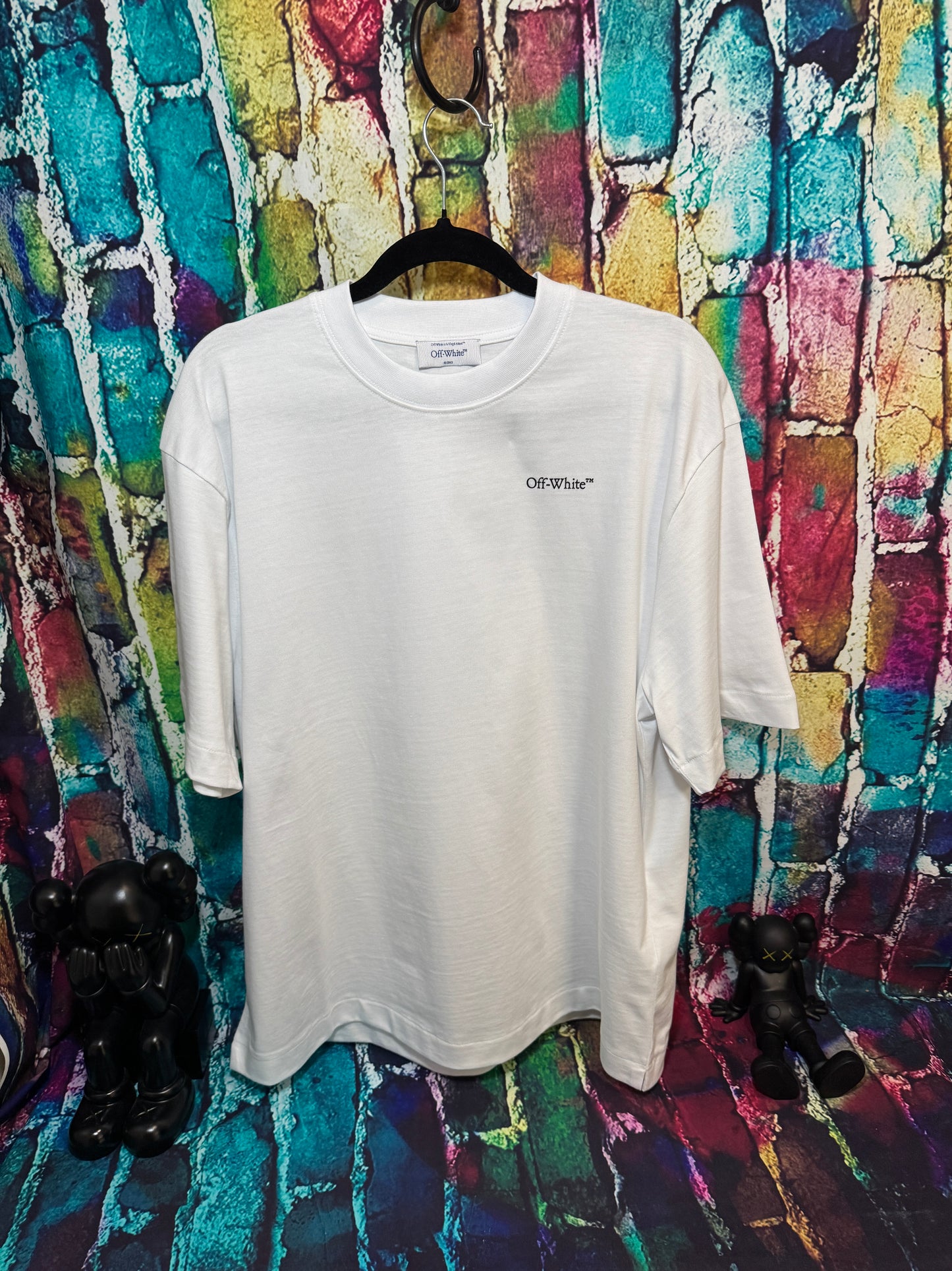 Off white Tshirt