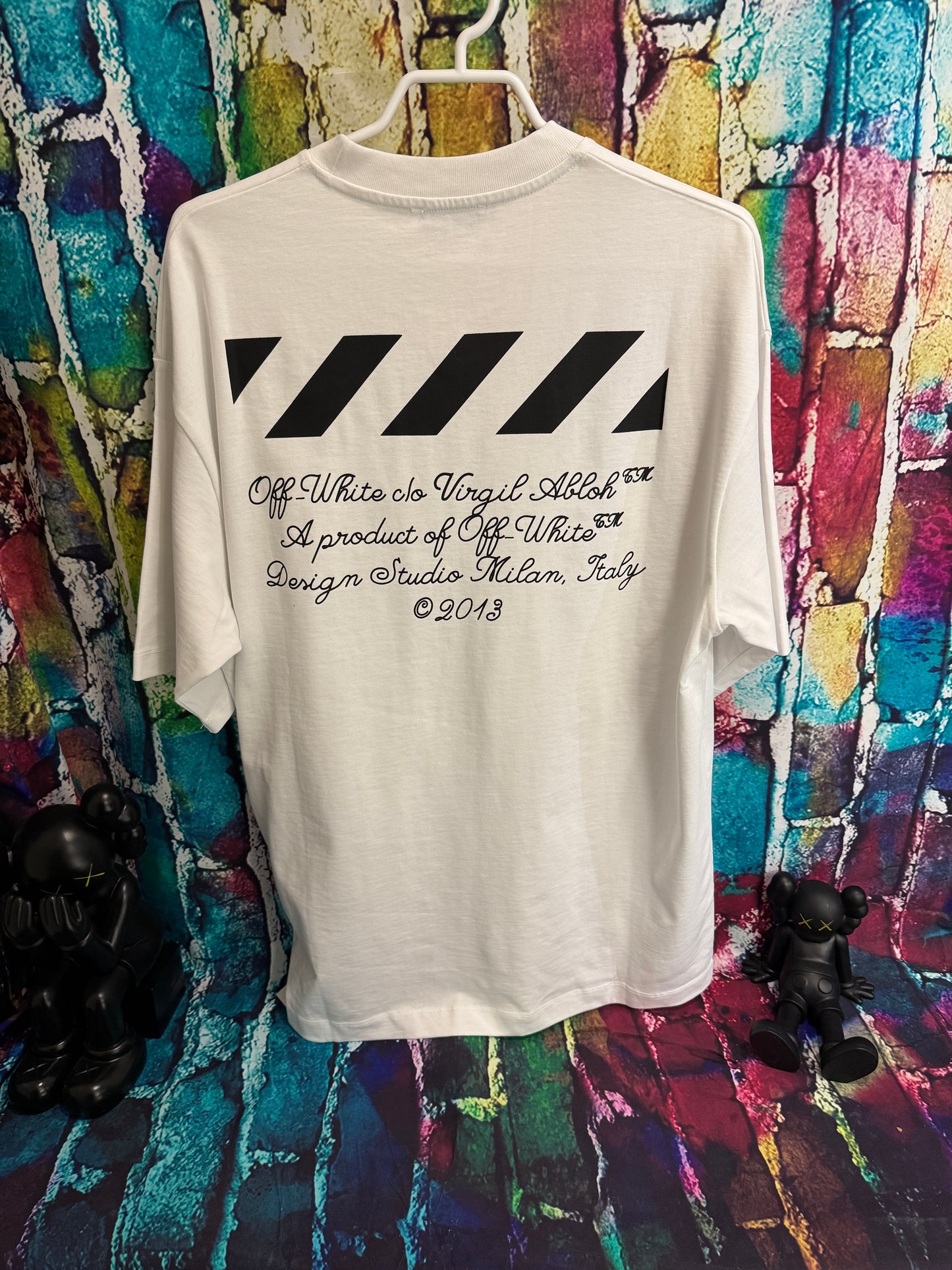 Off white t-shirt oversized medium