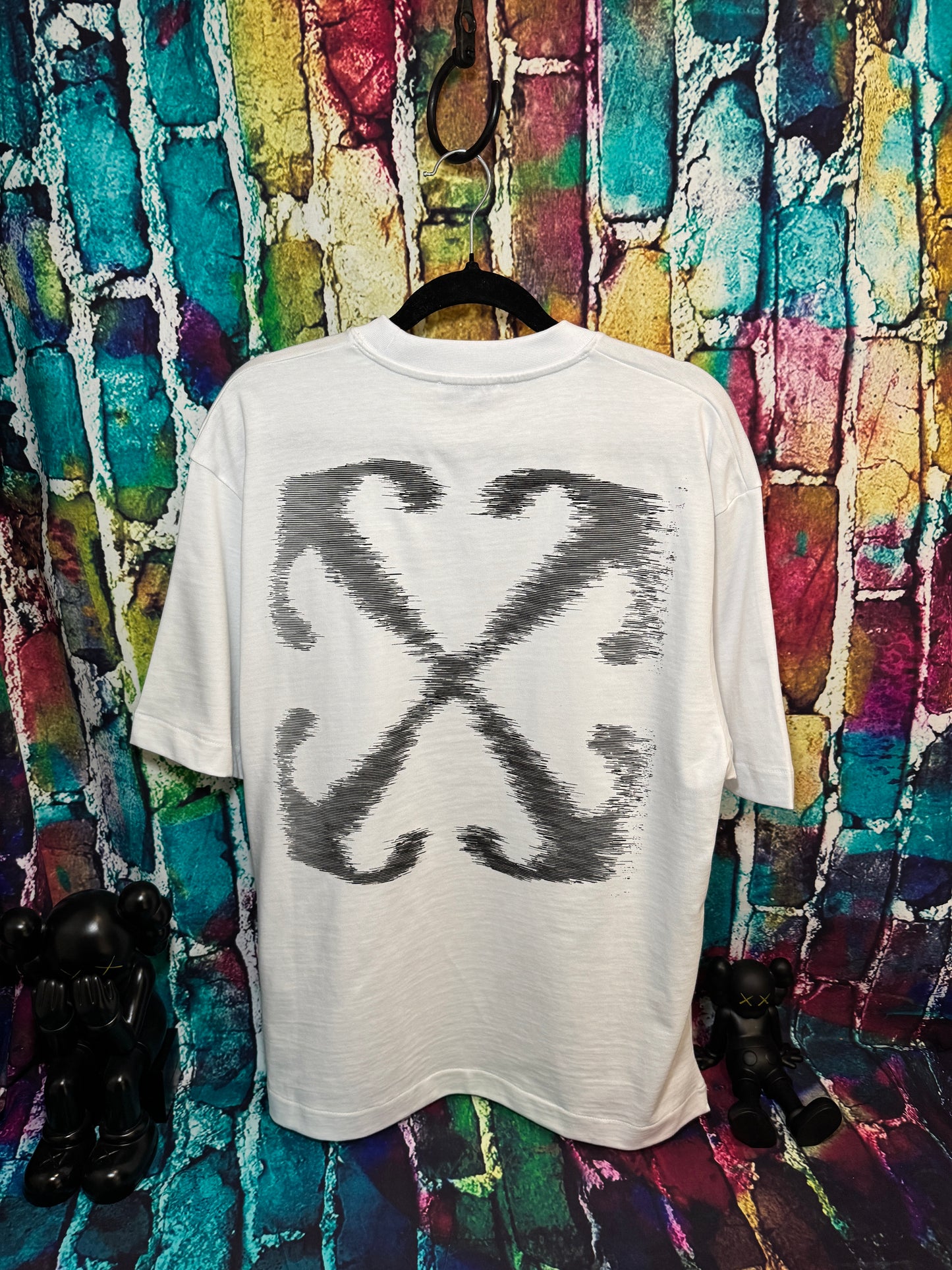 Off white Tshirt
